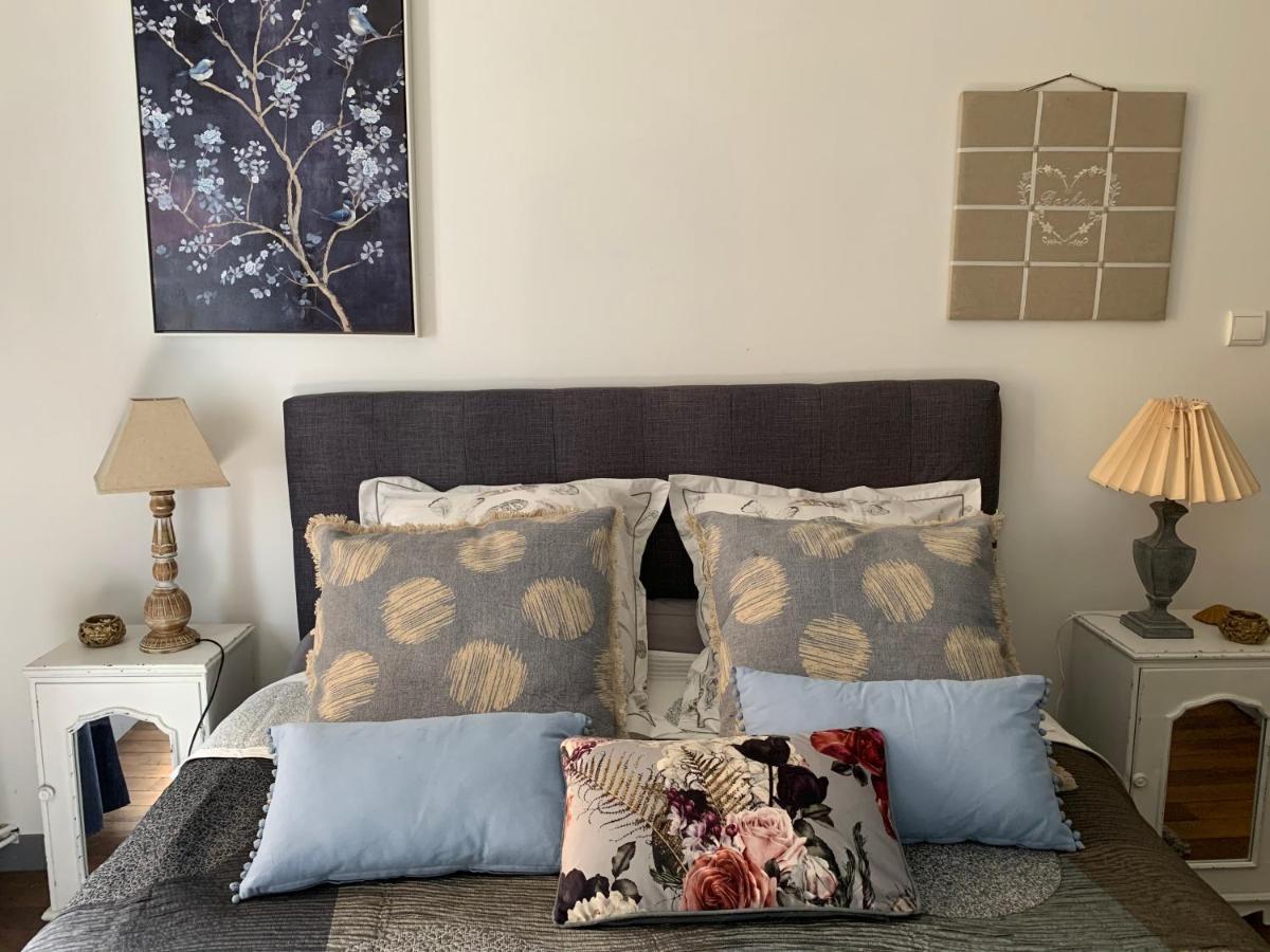 Appartement La Cour Pavée, T2 Lumineux, Cosy, Confort 55 M2 *